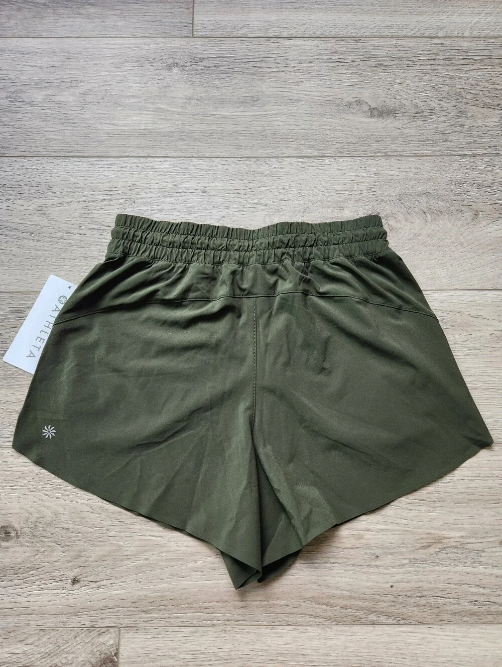Athleta Crossroads Green Shorts Womens Xs Running Activewear Athleisure Nwt